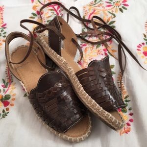 Mexican leather Huaraches lace up style NEW - NT